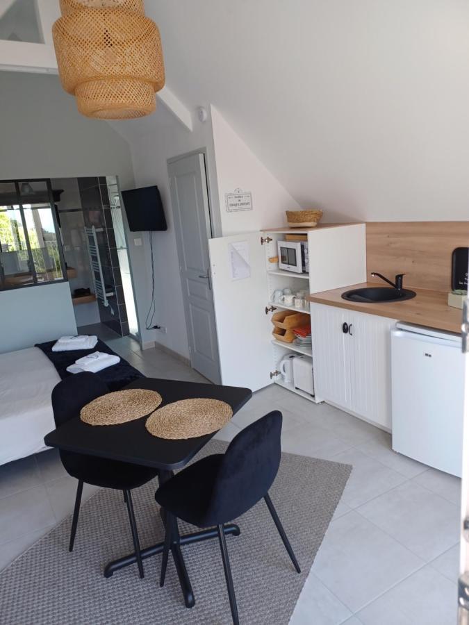 Appartement Lu'Ermael Avec Vue Mont Saint Michel Courtils Buitenkant foto